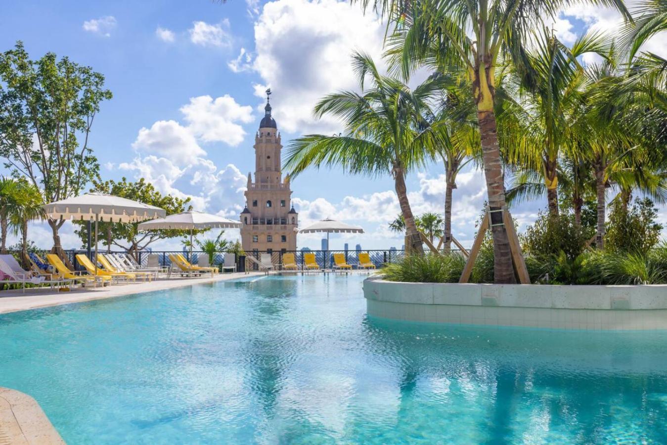 3610 Calm Blue W Balcony View Pool And Gym Ferienhaus Miami